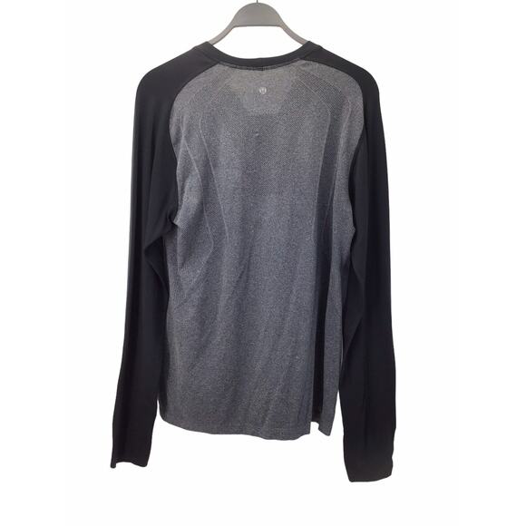 Lululemon Other - Lululemon Sports Workout Long Sleeve Shirt Mens Size Large Black/gray